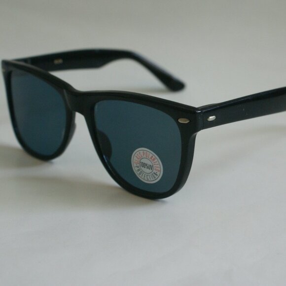 TruVintage Wayfair like style larger size smoke glass polarized lens sunglass - Picture 2 of 9